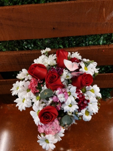 Karışık Çiçekler ve Güller